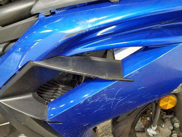 JKAEXEE12DDA11688 - 2013 KAWASAKI EX650 E BLUE photo 11