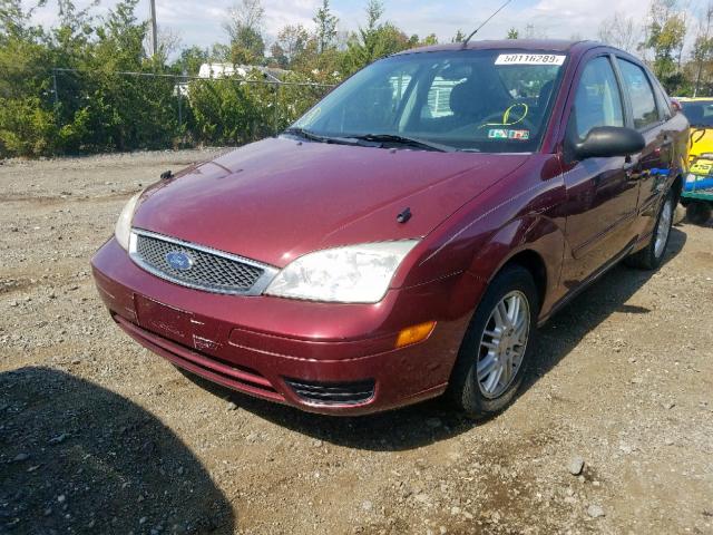 1FAFP34N07W320154 - 2007 FORD FOCUS ZX4 MAROON photo 2