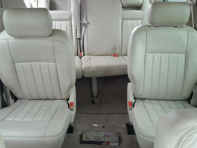 5LMFU28R24LJ36639 - 2004 LINCOLN NAVIGATOR 金色 照片 6