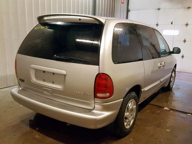 2B4GP45G4YR768358 - 2000 DODGE CARAVAN SE SILVER photo 4