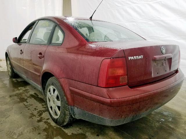 WVWAC63BX1P008904 - 2001 VOLKSWAGEN PASSAT GLS RED photo 3