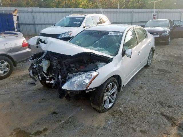 1N4BL2AP2CN529308 - 2012 NISSAN ALTIMA SR WHITE photo 2