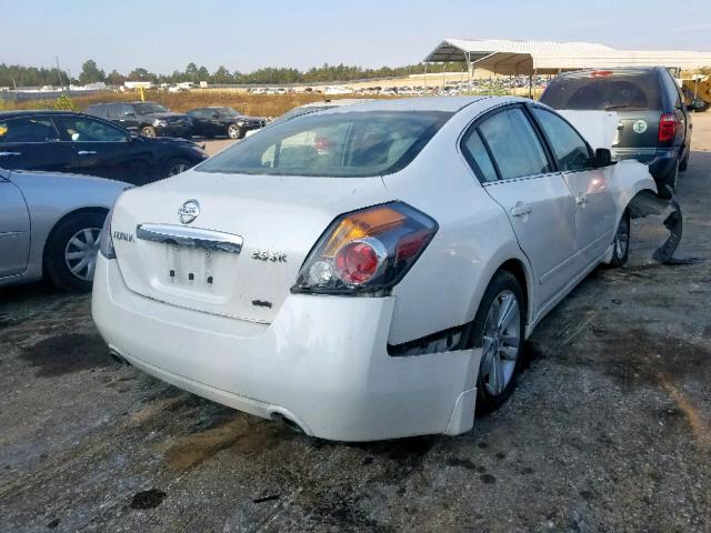 1N4BL2AP2CN529308 - 2012 NISSAN ALTIMA SR WHITE photo 4