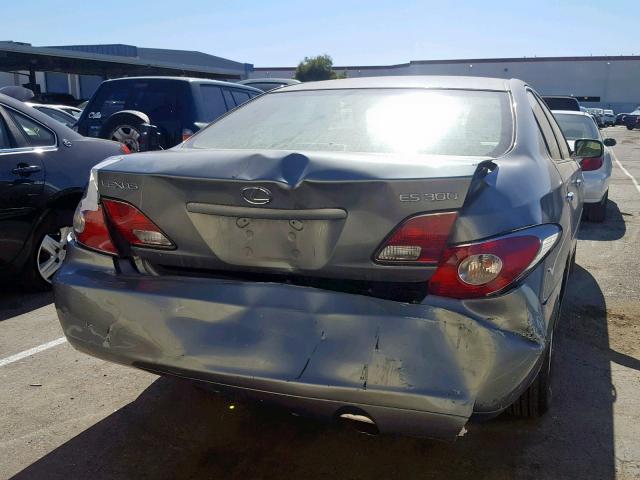 JTHBF30G820042410 - 2002 LEXUS ES 300 GRAY photo 9