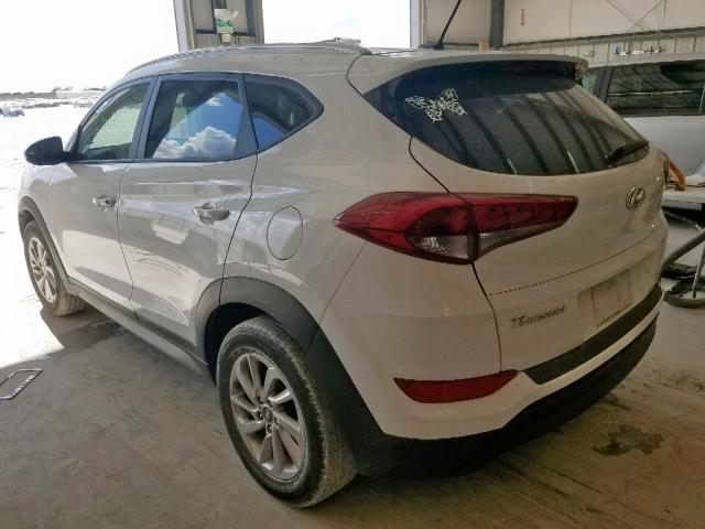 KM8J33A44HU383424 - 2017 HYUNDAI TUCSON SE WHITE photo 3