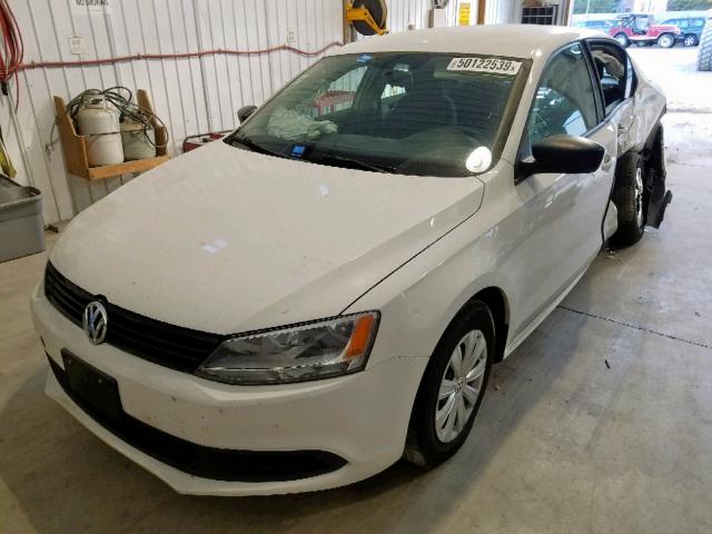 3VW2K7AJ1EM357661 - 2014 VOLKSWAGEN JETTA BASE 白色 照片 2