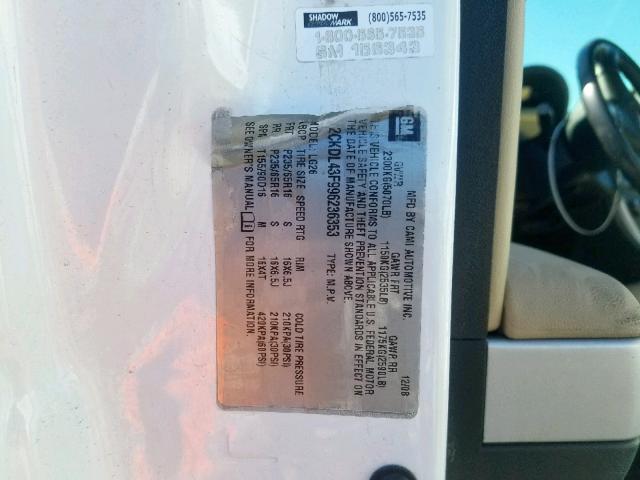 2CKDL43F996236353 - 2009 PONTIAC TORRENT WHITE photo 10