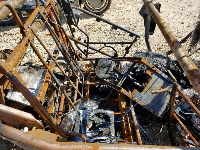 3NSVFE923JF948142 - 2018 POLARIS RZR XP 4 T BURN photo 6