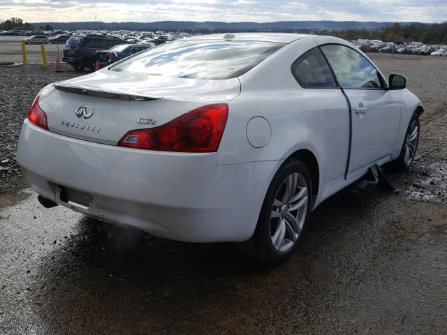 JNKCV64F09M650581 - 2009 INFINITI G37 WHITE photo 4