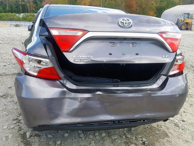 4T4BF1FK4FR451067 - 2015 TOYOTA CAMRY LE GRAY photo 9