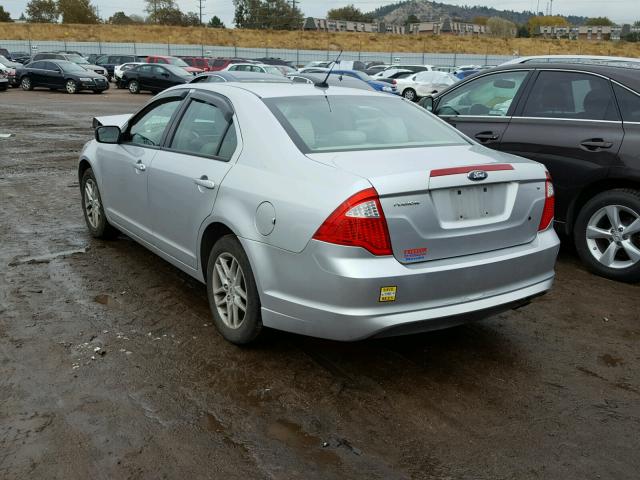 3FAHP0GAXBR239755 - 2011 FORD FUSION S SILVER photo 3