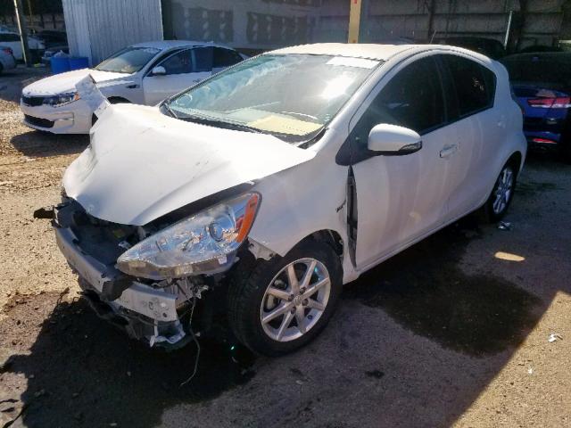 JTDKDTB30C1024383 - 2012 TOYOTA PRIUS C WHITE photo 2