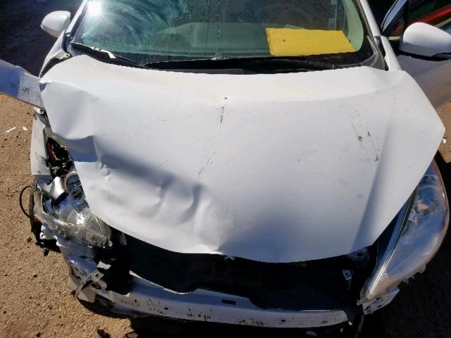 JTDKDTB30C1024383 - 2012 TOYOTA PRIUS C WHITE photo 7