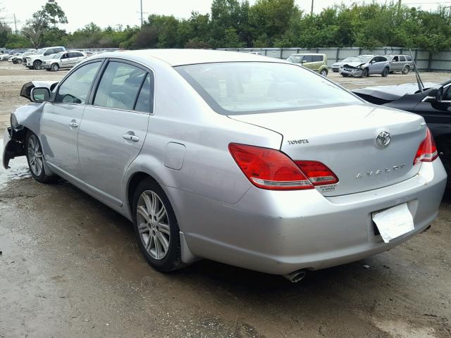 4T1BK36B25U049774 - 2005 TOYOTA AVALON XL SILVER photo 3