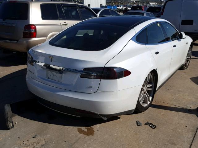 5YJSA1CN5DFP20534 - 2013 TESLA MODEL S WHITE photo 4