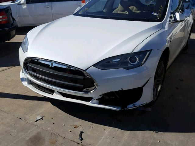 5YJSA1CN5DFP20534 - 2013 TESLA MODEL S WHITE photo 9