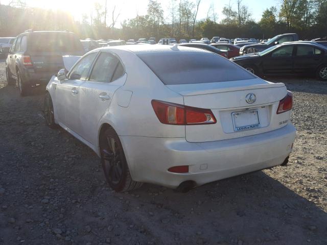 JTHBF5C27B5140973 - 2011 LEXUS IS 250 WHITE photo 3