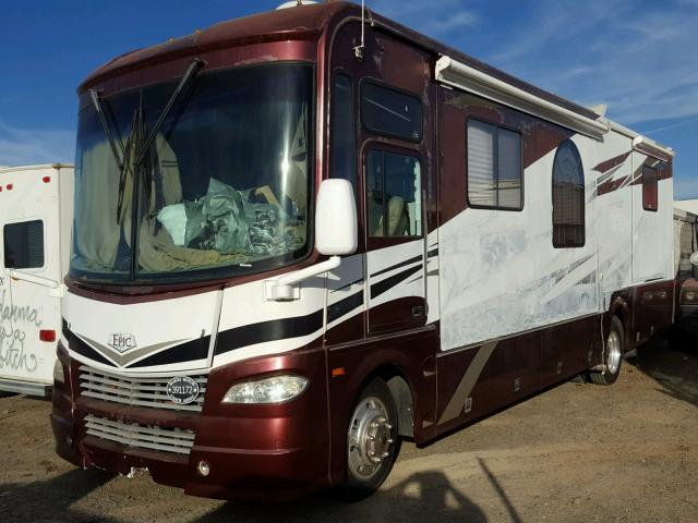 1F6NF53S640A13441 - 2004 COACH RV TWO TONE photo 2