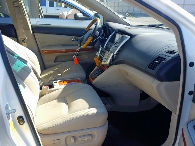 JTJHW31U972021994 - 2007 LEXUS RX 400H WHITE photo 5