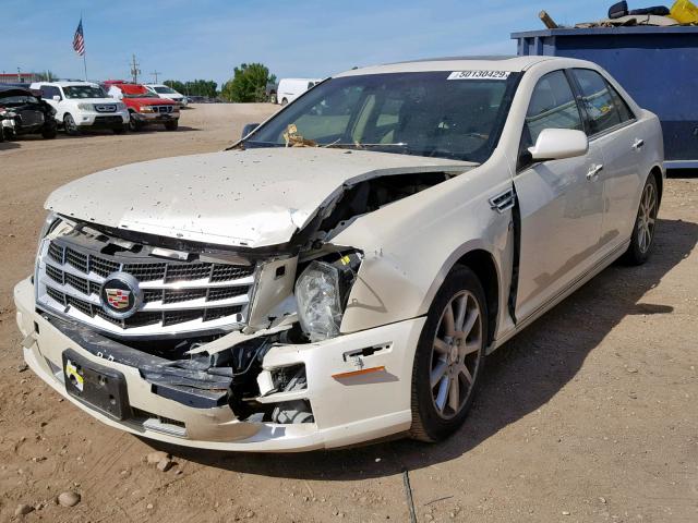 1G6DL67A680178360 - 2008 CADILLAC STS CREAM photo 2