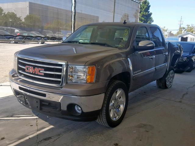 3GTP1VE03CG265366 - 2012 GMC SIERRA C15 SILVER photo 2