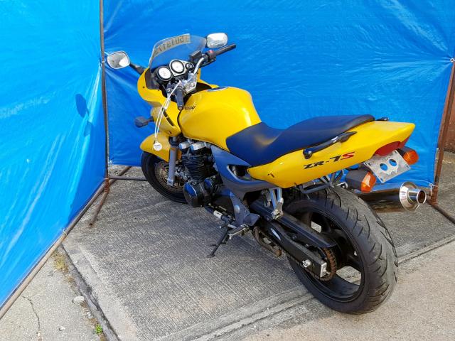 JKAZRDH163A010493 - 2003 KAWASAKI ZR750 G YELLOW photo 3