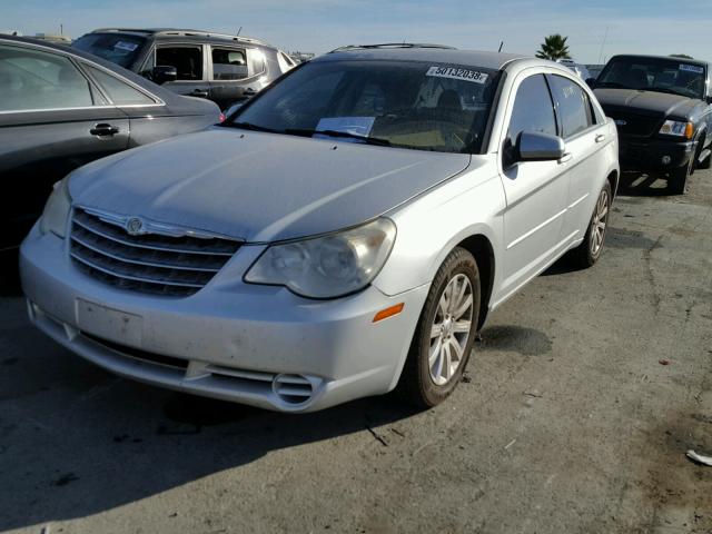 1C3CC5FB4AN146727 - 2010 CHRYSLER SEBRING LI SILVER photo 2