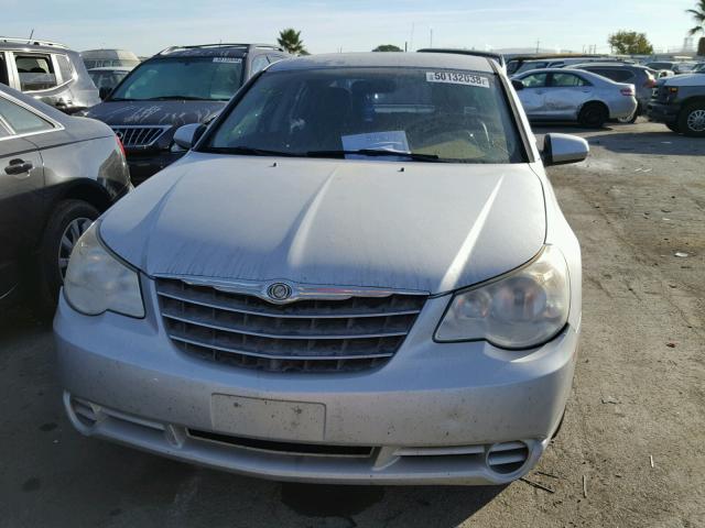 1C3CC5FB4AN146727 - 2010 CHRYSLER SEBRING LI SILVER photo 9