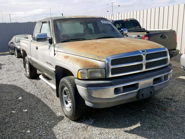 3B7HF13Y1TG155164 - 1996 DODGE RAM 1500 GREEN photo 1