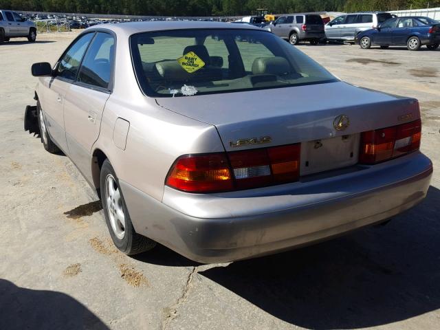 JT8BF28G6W5048780 - 1998 LEXUS ES 300 TAN photo 3