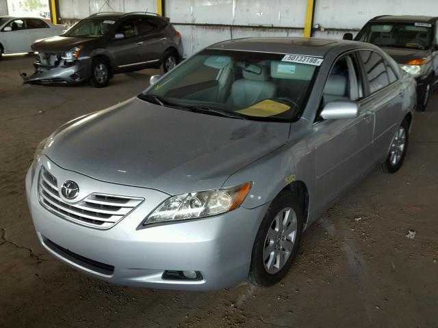 4T1BK46K47U014856 - 2007 TOYOTA CAMRY NEW SILVER photo 2