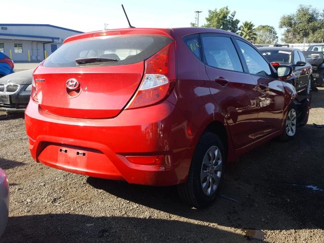 KMHCT5AE1GU239499 - 2016 HYUNDAI ACCENT SE RED photo 4