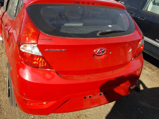 KMHCT5AE1GU239499 - 2016 HYUNDAI ACCENT SE RED photo 9