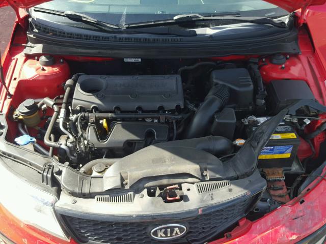 KNAFW6A38A5287593 - 2010 KIA FORTE SX RED photo 7