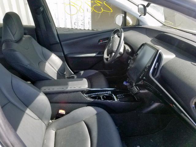 JTDKARFP6H3063323 - 2017 TOYOTA PRIUS PRIM 银色 照片 5