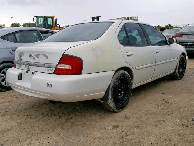 1N4DL01DX1C143649 - 2001 NISSAN ALTIMA XE WHITE photo 4