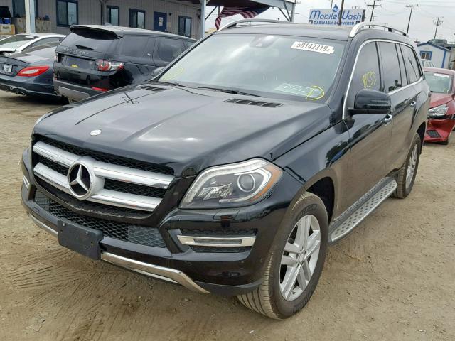 4JGDF7CE5EA374438 - 2014 MERCEDES-BENZ GL 450 4MA BLACK photo 2