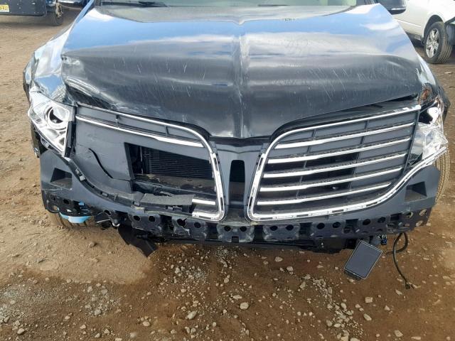 2LMHJ5AT1KBL04249 - 2019 LINCOLN MKT BLACK photo 9