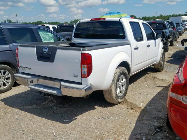 1N6AD0ER2AC416757 - 2010 NISSAN FRONTIER C WHITE photo 4