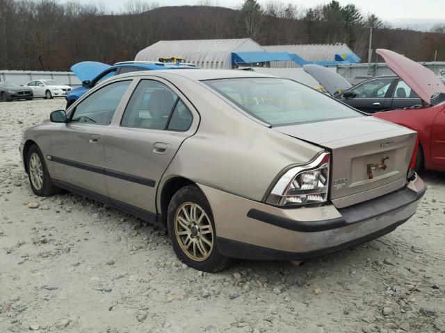 YV1RS61T542371091 - 2004 VOLVO S60 GOLD photo 3