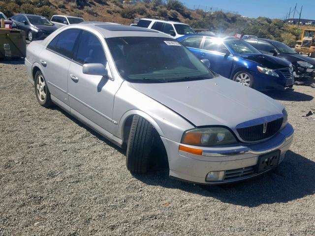 1LNHM86S11Y627822 - 2001 LINCOLN LS 银色 照片 1