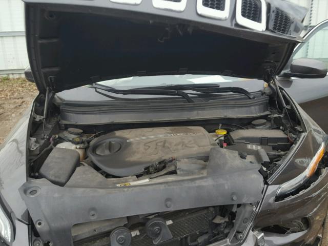 1C4PJMCS6FW787865 - 2015 JEEP CHEROKEE L GRAY photo 7