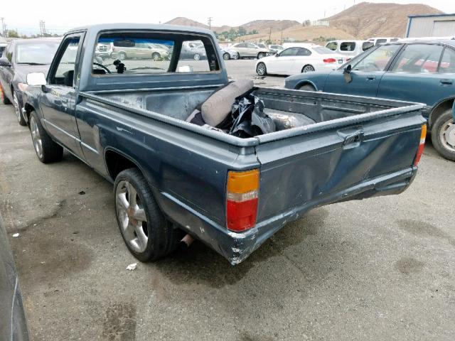 JT4RN50R3J5137250 - 1988 TOYOTA PICKUP 1/2 GRAY photo 3