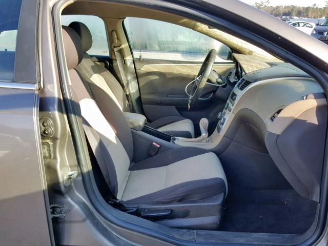 1G1ZA5E06AF105532 - 2010 CHEVROLET MALIBU LS ყავისფერი ფოტო 5