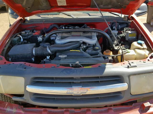 2CNBJ734826919571 - 2002 CHEVROLET TRACKER ZR RED photo 7