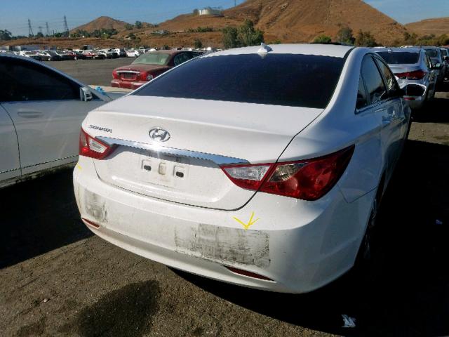 5NPEB4ACXCH498750 - 2012 HYUNDAI SONATA GLS WHITE photo 4