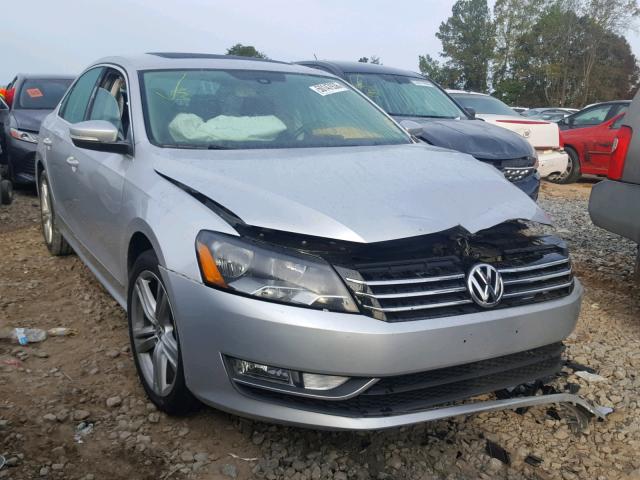 1VWBT7A35FC023621 - 2015 VOLKSWAGEN PASSAT SE SILVER photo 1