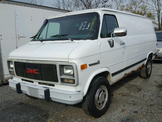 1GTGG35K9SF534670 - 1995 GMC VANDURA G3 WHITE photo 2