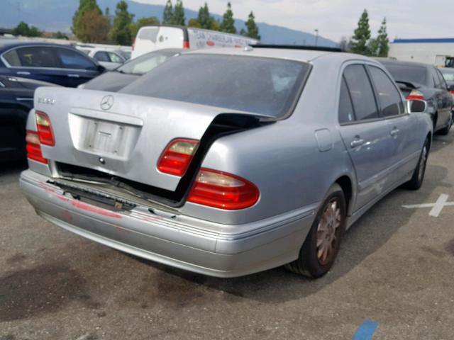 WDBJF65G0YA961729 - 2000 MERCEDES-BENZ E 320 GRAY photo 4