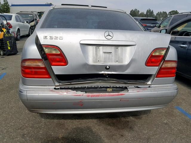 WDBJF65G0YA961729 - 2000 MERCEDES-BENZ E 320 GRAY photo 9